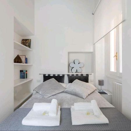 Spanish Modern Apartament โรม ภายนอก รูปภาพ